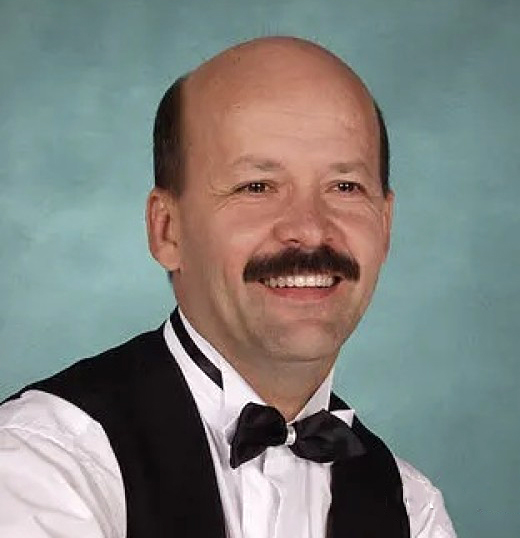 Валерий МИК